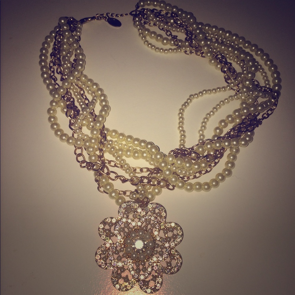 Vintage Beaded pearl necklace