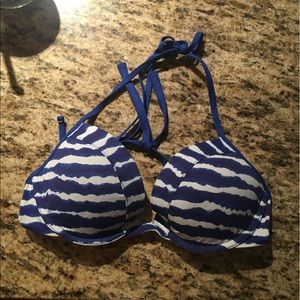 Hollister Bikini Top! 👙