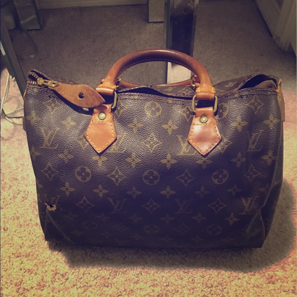 Authentic Louis Vuitton Speedy, Poor Condition