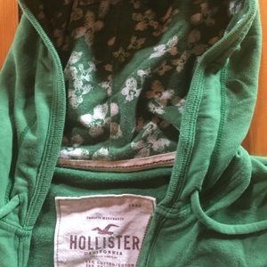 Hollister hoodie size small