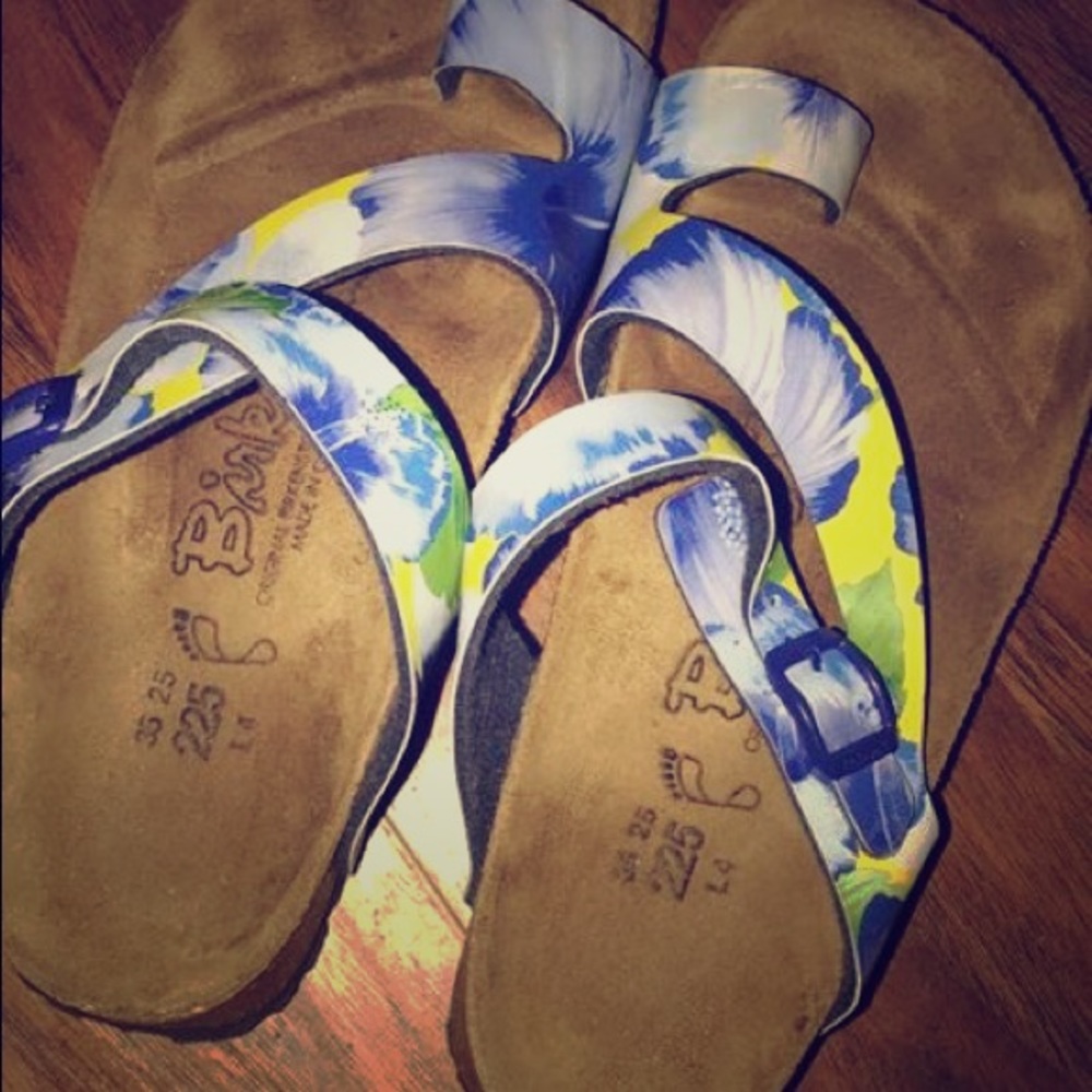 Floral birkinstocks