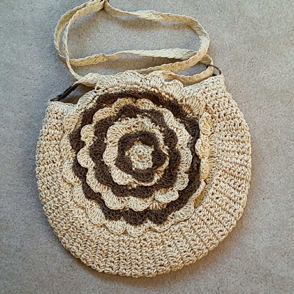 Round Straw Boho Bag - Picture 3 of 4