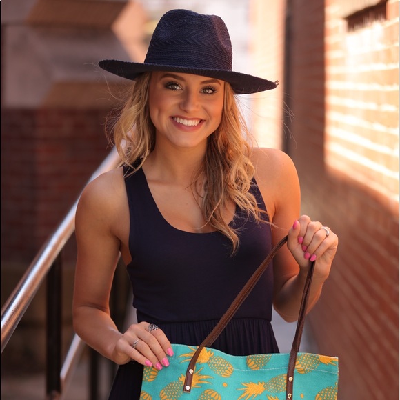 Navy Panama hat with vegan leather trim - Picture 3 of 5