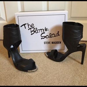 The Blonde Salad x Steve Madden 'Dallas' Sandal