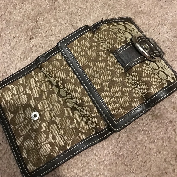 Wallet - Picture 4 of 4