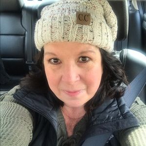 Meet your Posher, Sharon