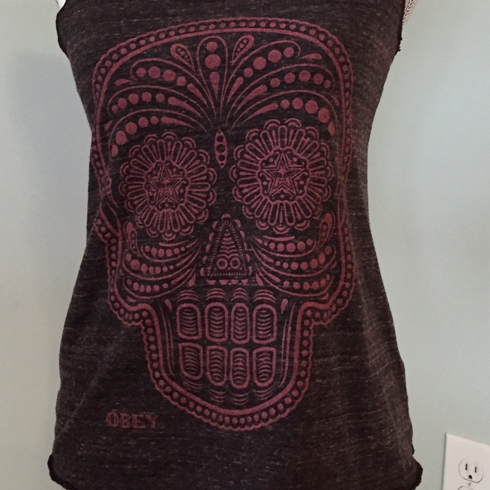 Obey tank LIKE NEW
