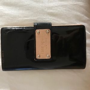 Kate Spade Black glossy wallet