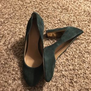 Banana republic round toe suede heels