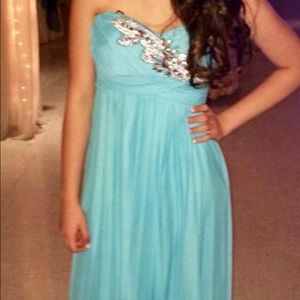 Meet your Posher, Norma