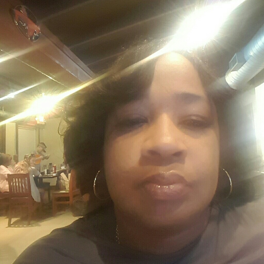 Meet your Posher, Vickie