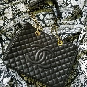 Chanel purse