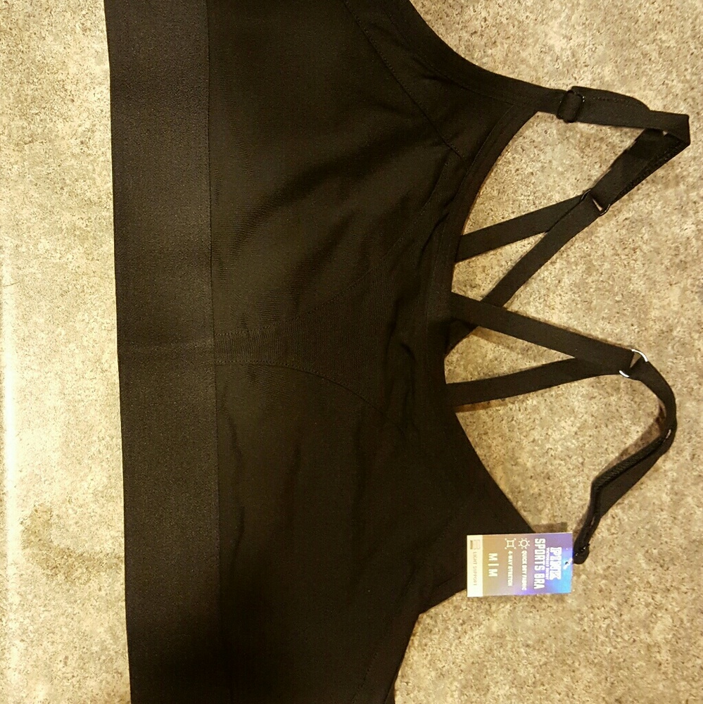 PINK Ultimate Strappy Back Sport Bra