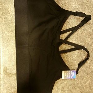 PINK Ultimate Strappy Back Sport Bra