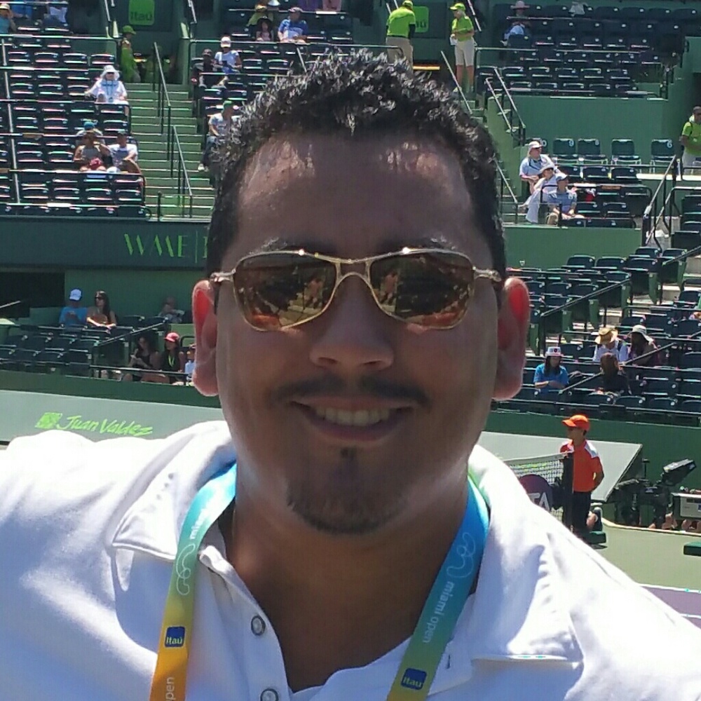 Meet your Posher, Jorge