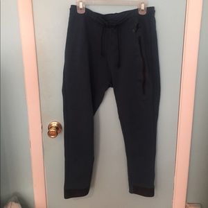 Women's teal Nike jogger pants