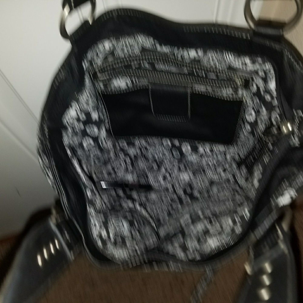 Purse - Picture 2 of 4