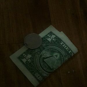 Meet your Posher, Latasha