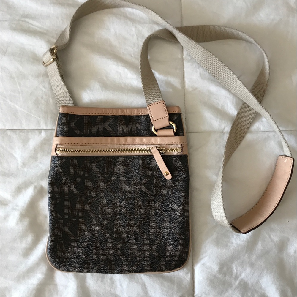 Michael Kors Crossbody