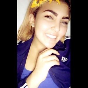 Meet your Posher, Isamar