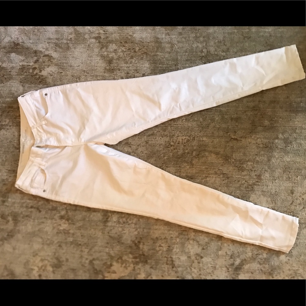 White Skinny jeans