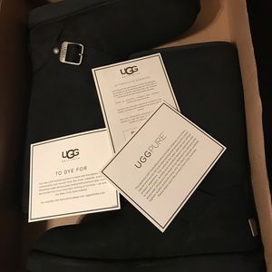 BLACK Authentic UGG Boots