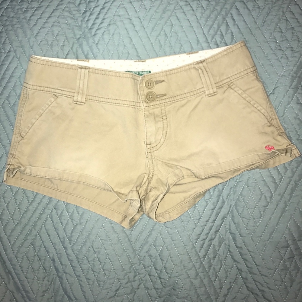 Abercrombie khaki shorts