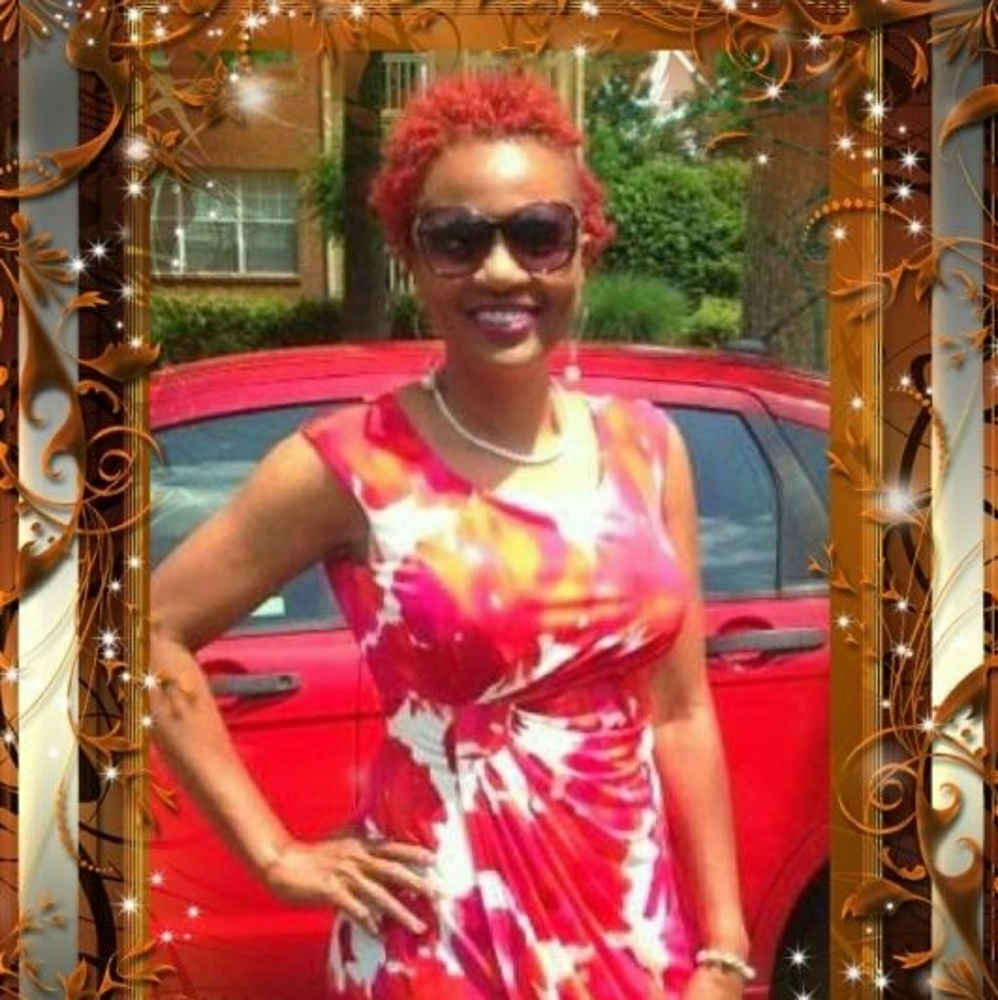 Meet your Posher, Eleanor