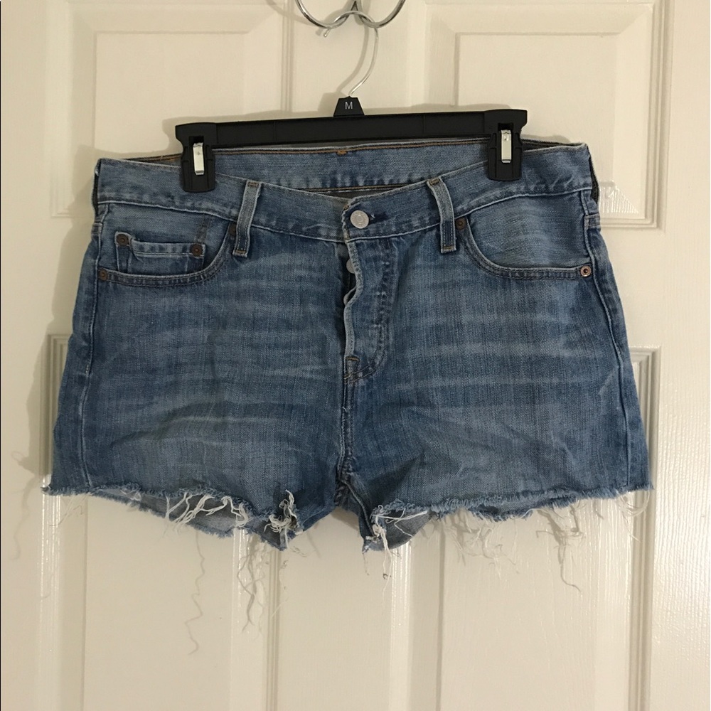 Levi jean shorts