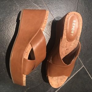 Report Tan Platform Sandal