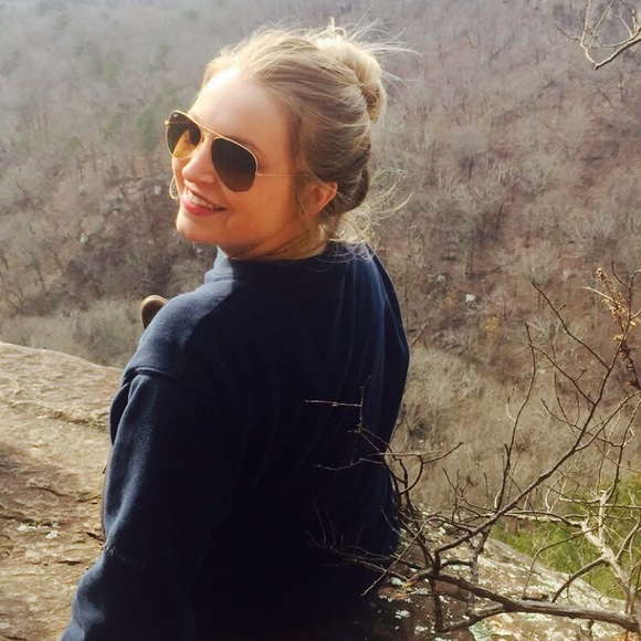 Meet your Posher, Kelsea - Picture 1 of 1