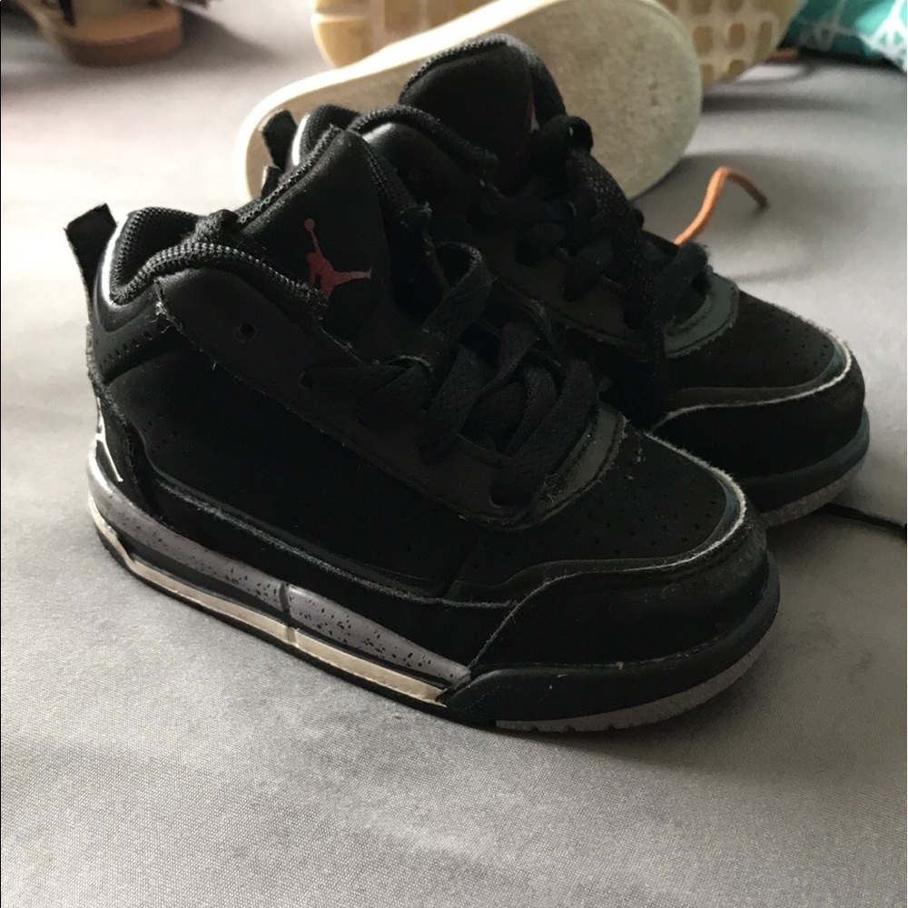 Jordan's size 5 baby