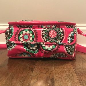 VERA BRADLEY LAMINATED LUNCH BOX