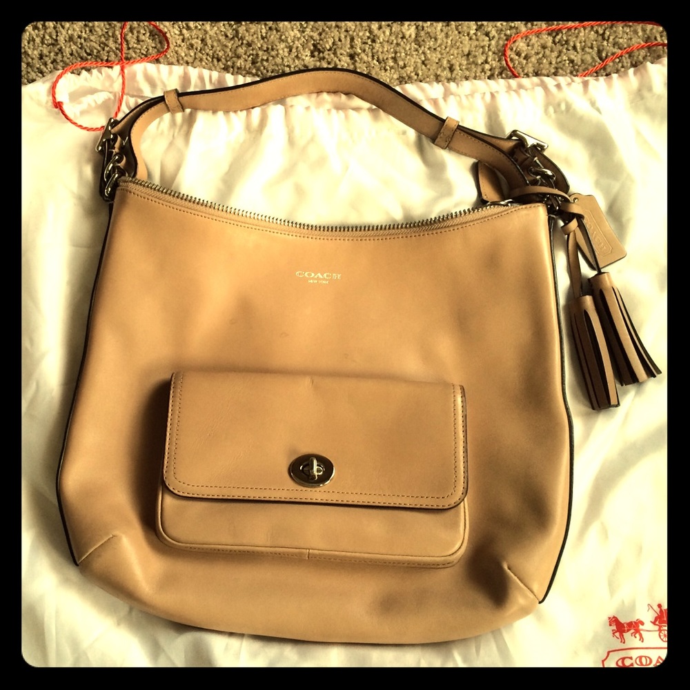 Coach leather shoulder bag