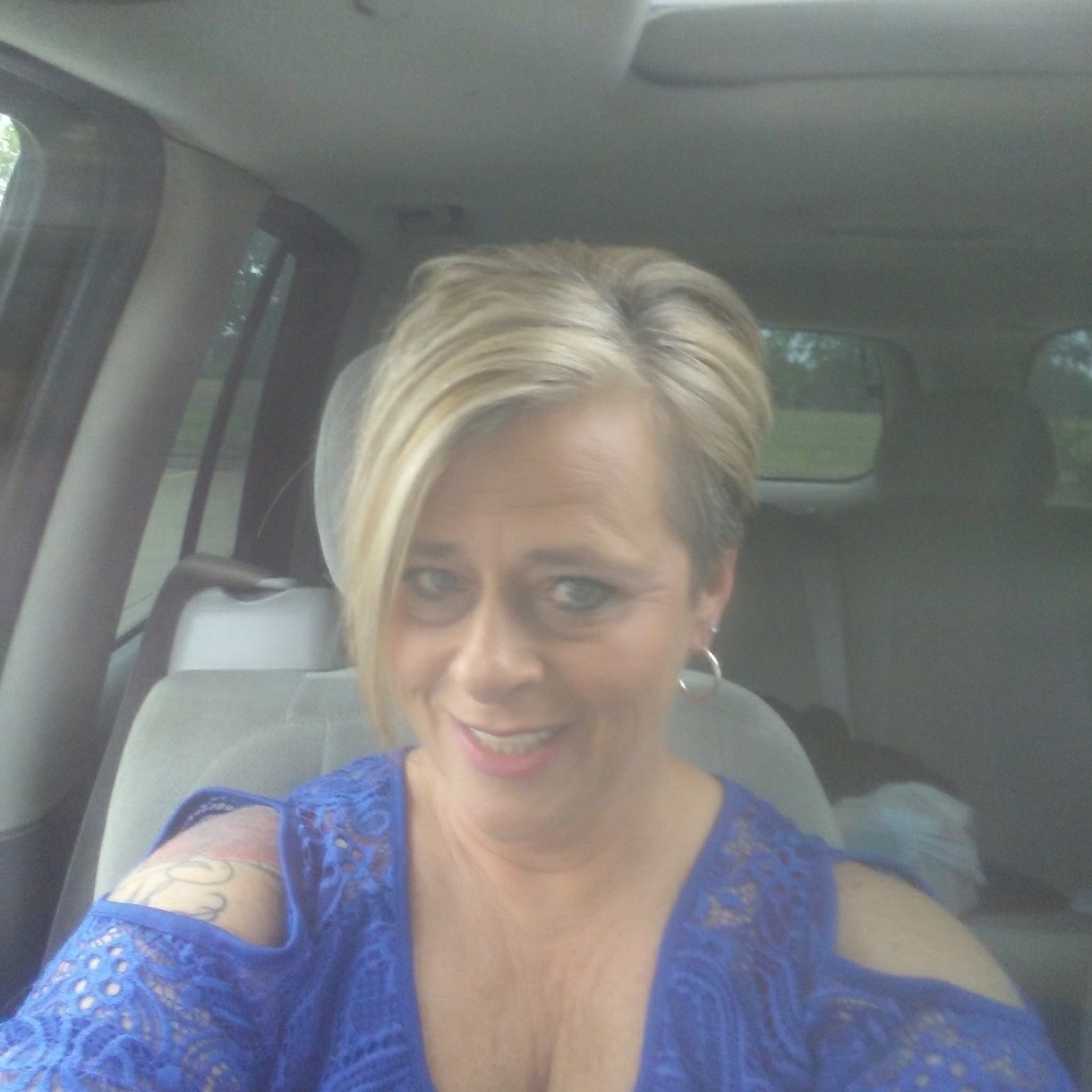 Meet your Posher, Lori