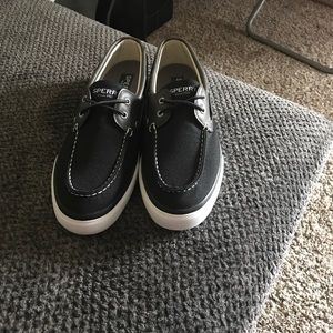 Size 11.5 men's Sperrys.