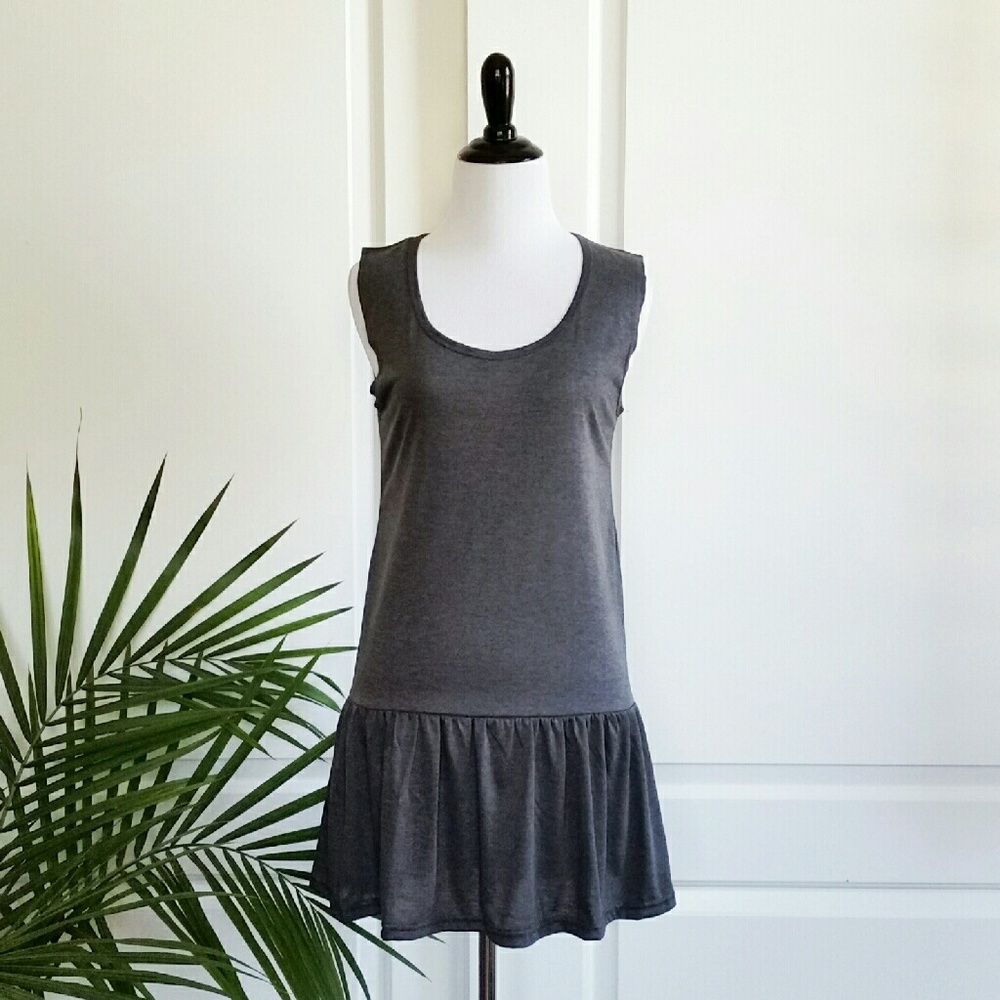 Gray Ruffled Hem Sleeveless Tank
