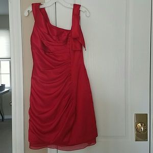 SALE —NWT Vera Wang cocktail dress