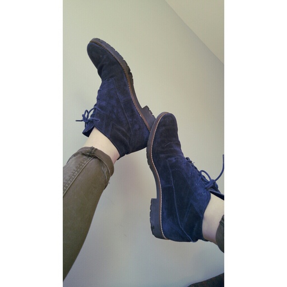 Royal Blue Suede Ankle Booties: Flame Stitch Western Cowgirl  Blue Suede Boots