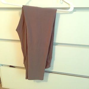 Grey TC LulaRoe Leggings