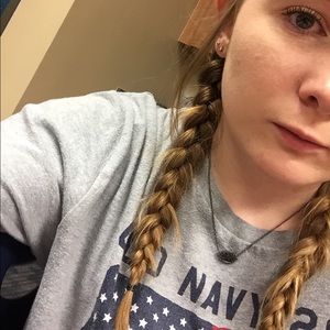 Meet your Posher, Chrissy