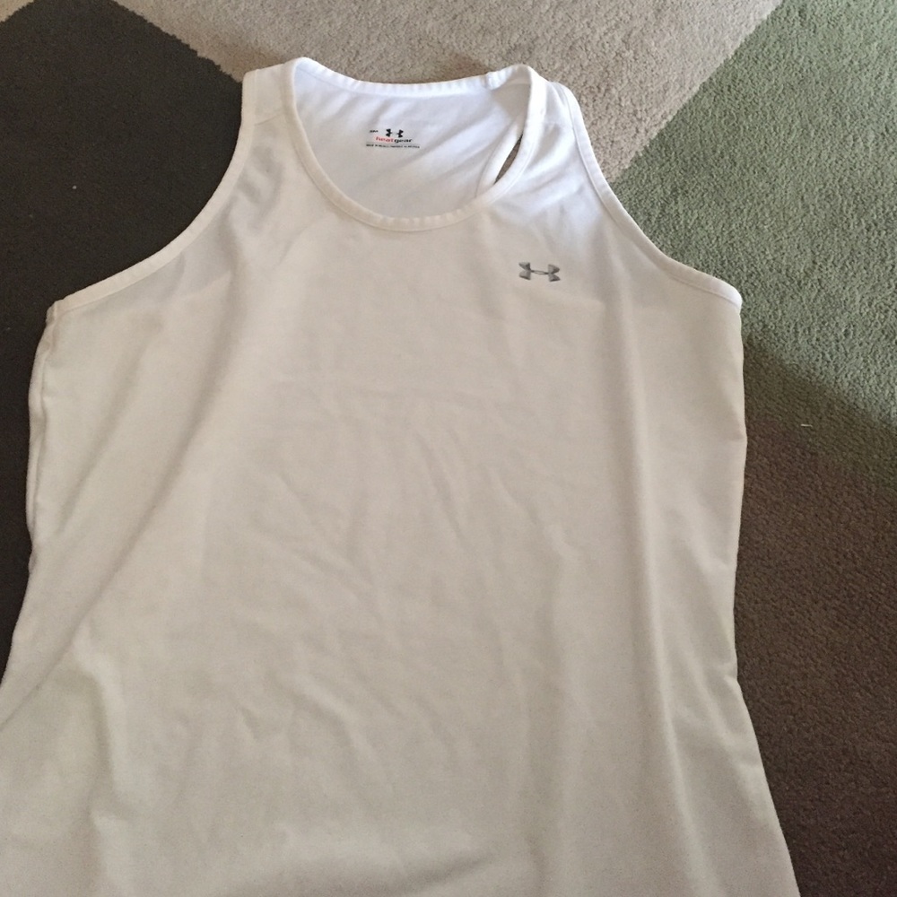 White Under Armour workout tank. Heat gear!