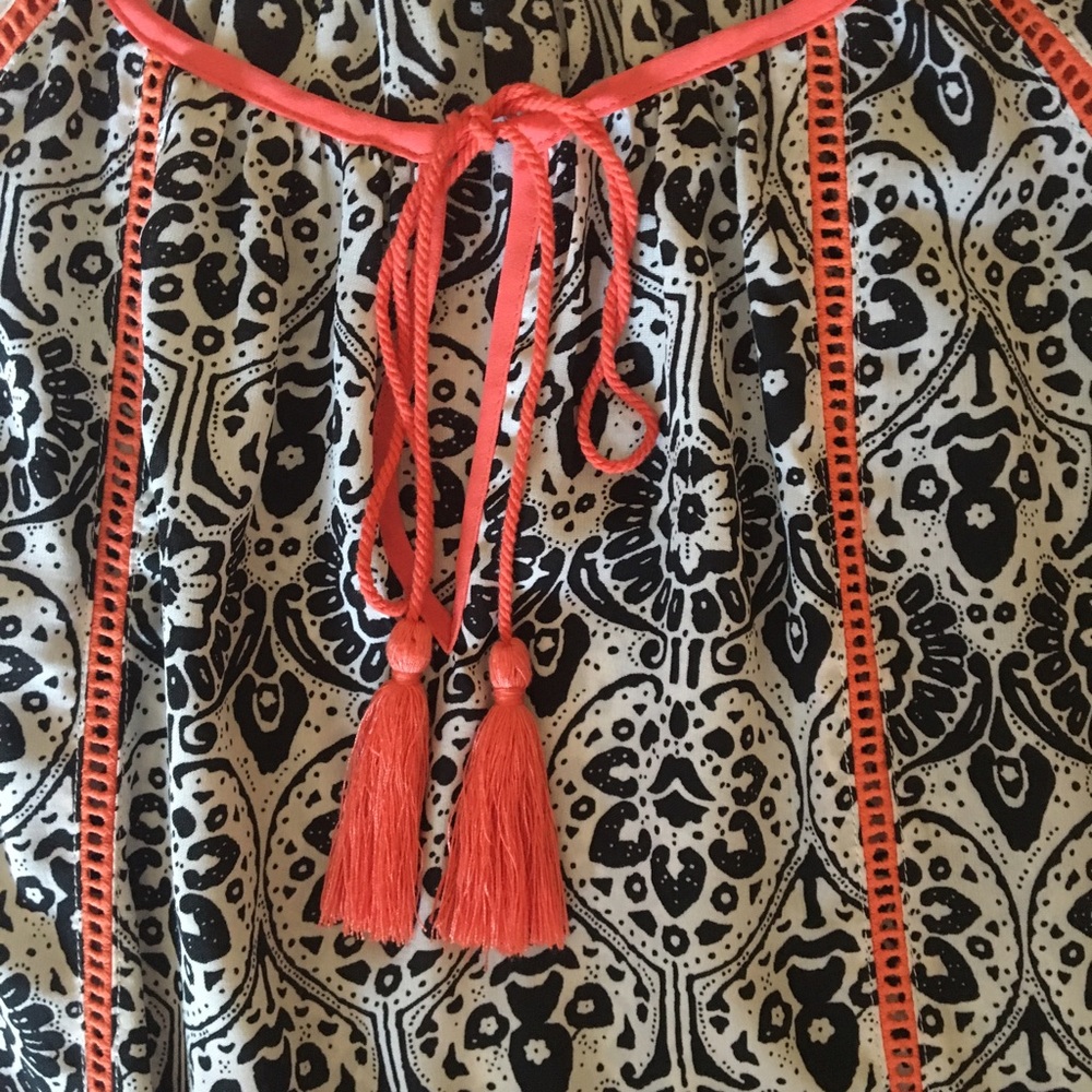 Boho Inspired Boutique Top - Picture 5 of 7