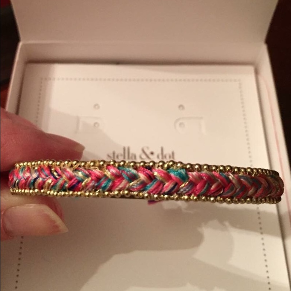 Stella & Dot Wanderer Cuff