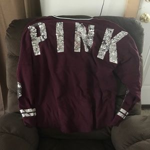 Vs pink sweatshirt 😍😍😍