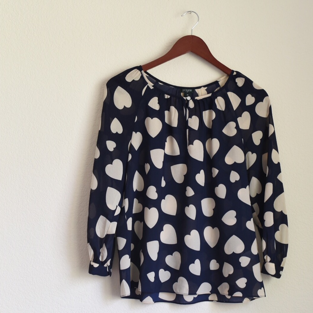 🌷CLEARANCE J. Crew Navy Heart Blouse