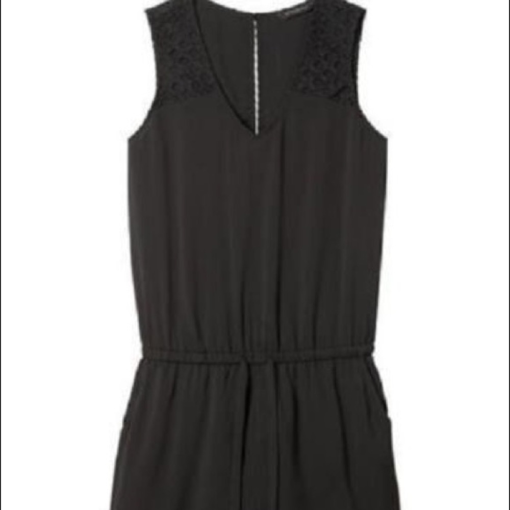 🖤🖤🖤Black Banana Republic shorts Romper -00P🖤
