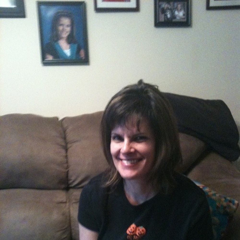 Meet your Posher, Renee-marie