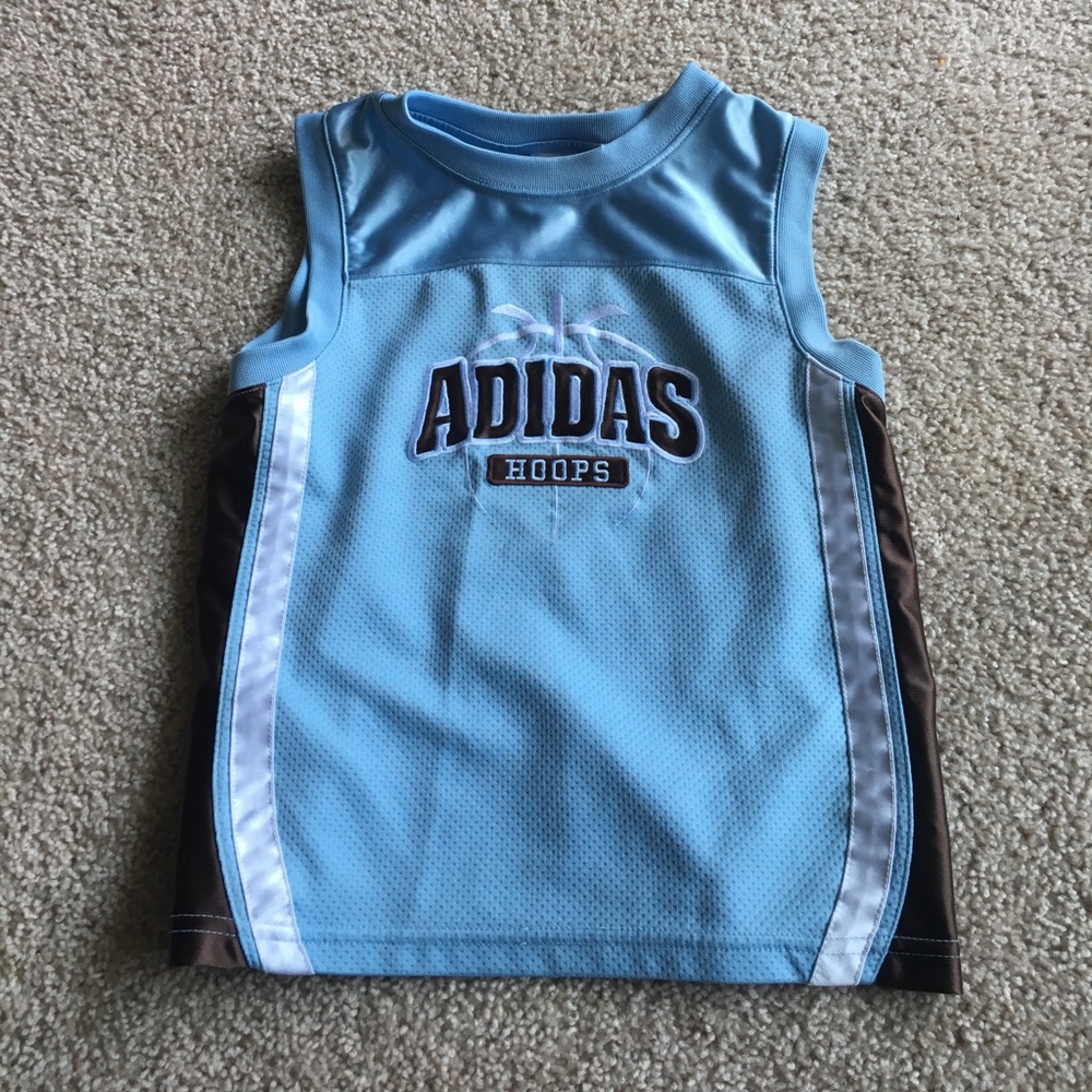 💙 ADIDAS Sleeveless top
