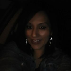 Meet your Posher, Roxana